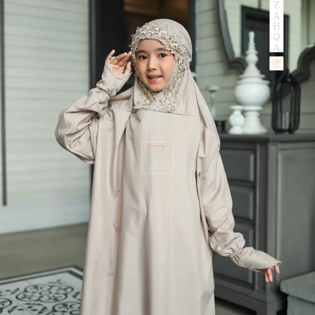 ZAHQA - Mukena Terusan Anak SD 1-3 Abaya Hadramaut Katun Micro Premium Polos Renda Gipper Qisya