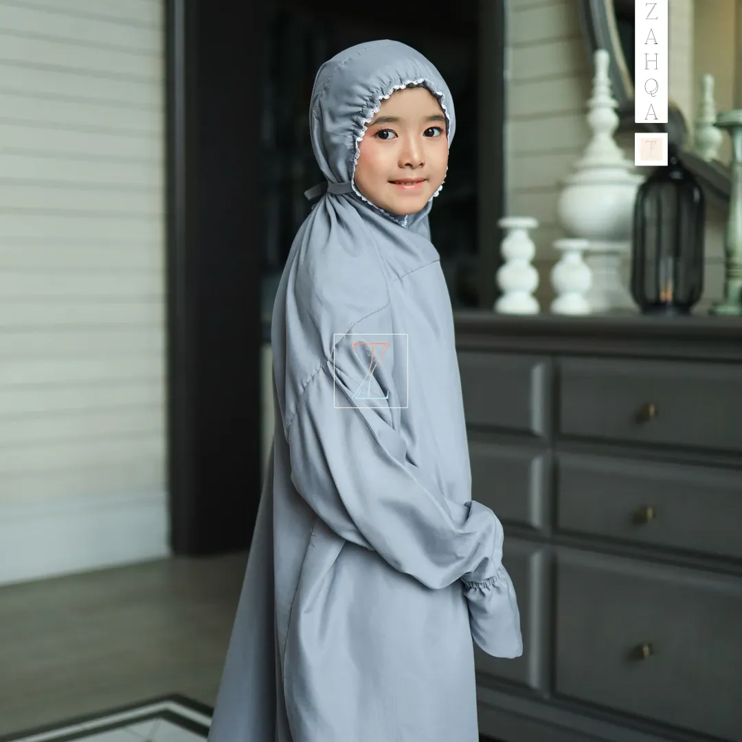ZAHQA - Mukena Terusan Anak SD 1-3 Abaya Hadramaut Katun Micro Premium Polos Renda Gipper Atiqa